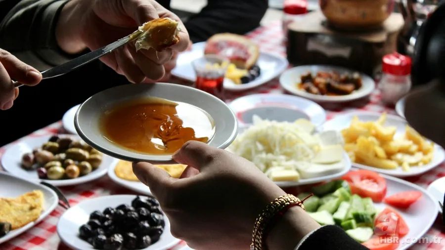 Bayram sofralarında nelere dikkat edilmeli? Uzmanlardan öneriler 9