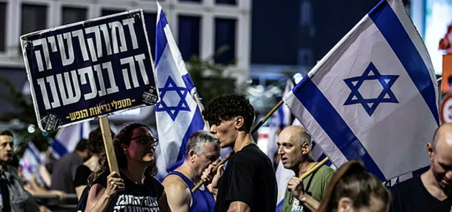 İsrail’de yüzbinler hükümete karşı ayaklandı! Yargı düzenlemesine ülke genelinde protesto...