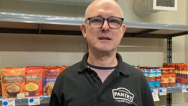 Galler’de yardım kuruluşu görevlisinin söyledikleri kan dondurdu: Yokluktan evcil hayvan maması yiyenleri gördüm