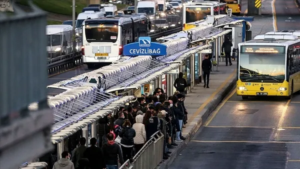 bayramda-istanbulda-toplu-tasima-ucretsiz-mi-bedava-mi-olacak-iett-otobusleri-metro-metrobus-marmaray-bayramda-1681996951981.jpg İETT otobüsleri, metro, metrobüs, Marmaray bayramda ücretsiz mi? Bayramda İstanbul'da toplu taşıma ücretsiz mi, bedava mı olacak 2023? - 4