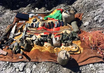 Yazlıca Herekol Dağı'nda PKK'nın "cephaneliği" bulundu