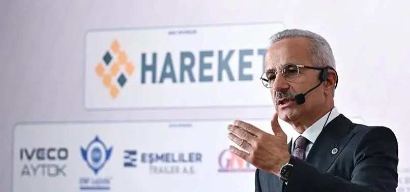 Ulaştırma ve Altyapı Bakanı Abdulkadir Uraloğlu'ndan İzmir'e YHT müjdesi! "Yüksek hızlı tren inşallah geliyor"