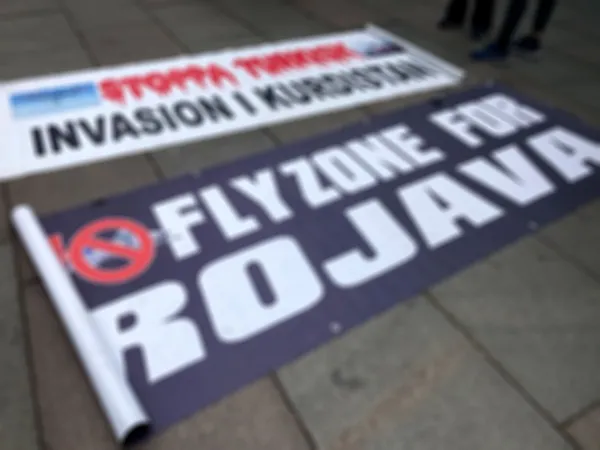 pkklilar-isvecte-fink-atiyor-bu-kafayla-nato-zor-1662824182824.jpeg Bu kafayla NATO zor! PKK'lılar İsveç'te fink atıyor - 3