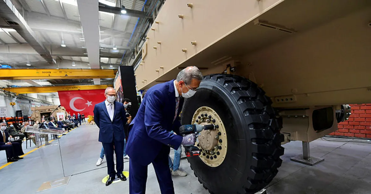 TSK için geliyor | Pars 6x6 Mayına Karşı Korumalı Araç'ın ilk montajı yapıldı