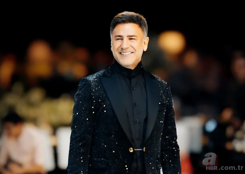 Şarkıcı İzzet Yıldızhan sahnede yandı! Şarkıyı bitirmeden... 1