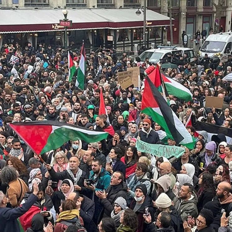 Fransa’da sokaklar Gazze için inliyor!