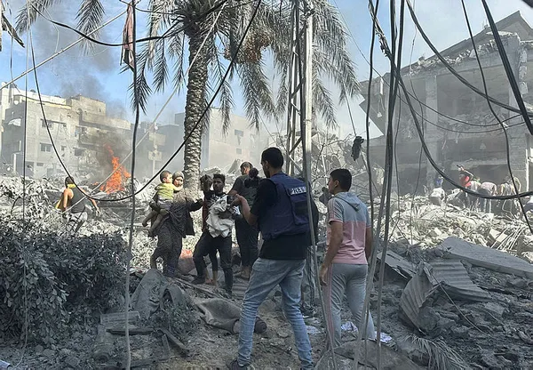 1697555996332.jpg DW Türkçe İsrail'in katliamını böyle meşrulaştırdı! Batı medyası yine bildiğiniz gibi... - 1