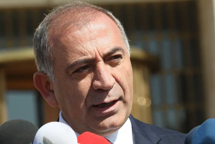 kayyum-gursel-tekin-kimdir-gursel-tekinin-mal-varligi-nedir-hangi-gorevlerde-bulundu-1757329076808.jpg A Haber Foto Arşiv