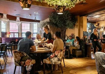 Durma noktasına gelmişti! Hizmet sektörü sanayiyi geçti