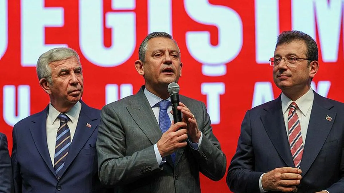 CHP'de Tüzük Kurultayı'na Mansur Yavaş'ın sözleri damga vurdu