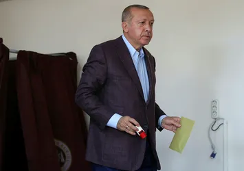 Başkan Erdoğan oyunu kullandı