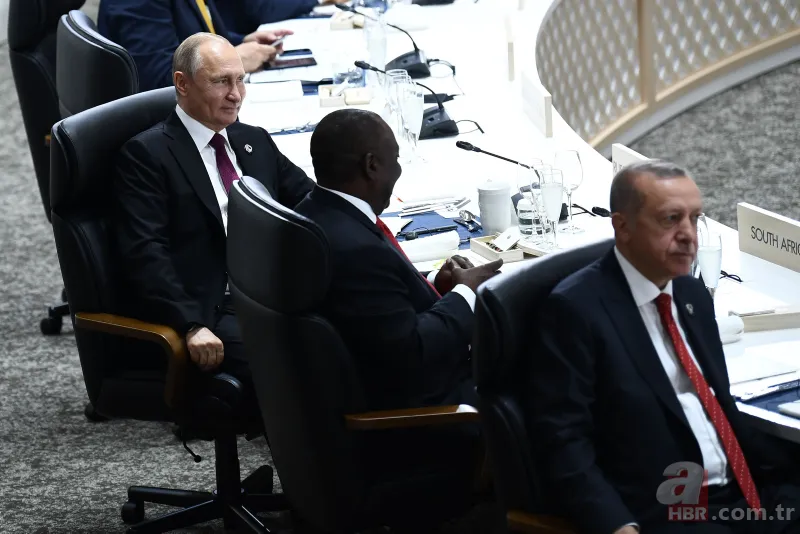 G20 Osaka Liderler Zirvesi başladı! İşte tarihe geçen kareler 9