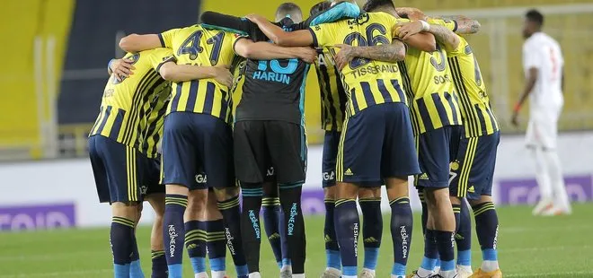 Son dakika transfer haberi: Fenerbahçe’den Andrea Pirlo bombası! Kanarya teklifini yaptı