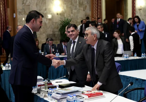 Çevre, Şehircilik ve İklim Değişikliği Bakanı Murat Kurum açıkladı: Bu yıl sonuna kadar, 60 bin konutumuzu tamamlayacağız