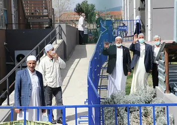 Isparta'da umre dönüşü karantinaya alınan 293 kişinin tahliye işlemleri yapıldı