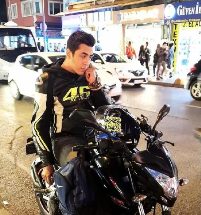FSM'de 'tek teker' faciası! 22 yaşındaki Ebubekir Sözcü hayatını kaybetti! - 3