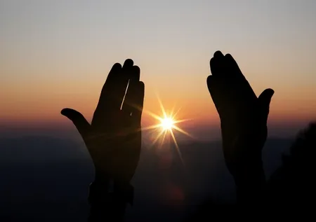 Tövbe İstiğfar duası Arapça okunuşu ve Türkçe anlamı! Regaip Kandili duası: Regaip Kandili çekilecek tesbihler ve zikirler…