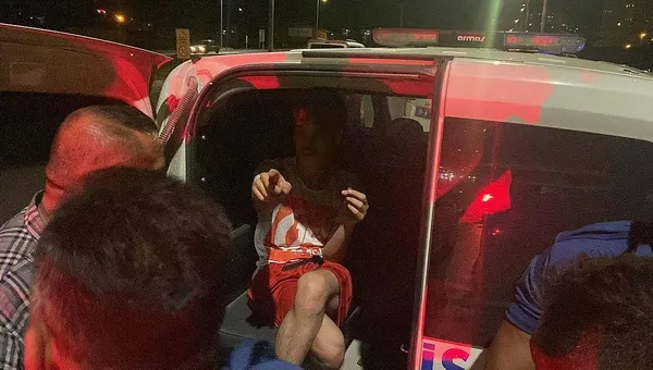 1688440886794.jpeg Kayseri'de ilginç olay! Park halindeki halk otobüsünü kaçırdı 5 kilometre sonra kaza yaptı - 1