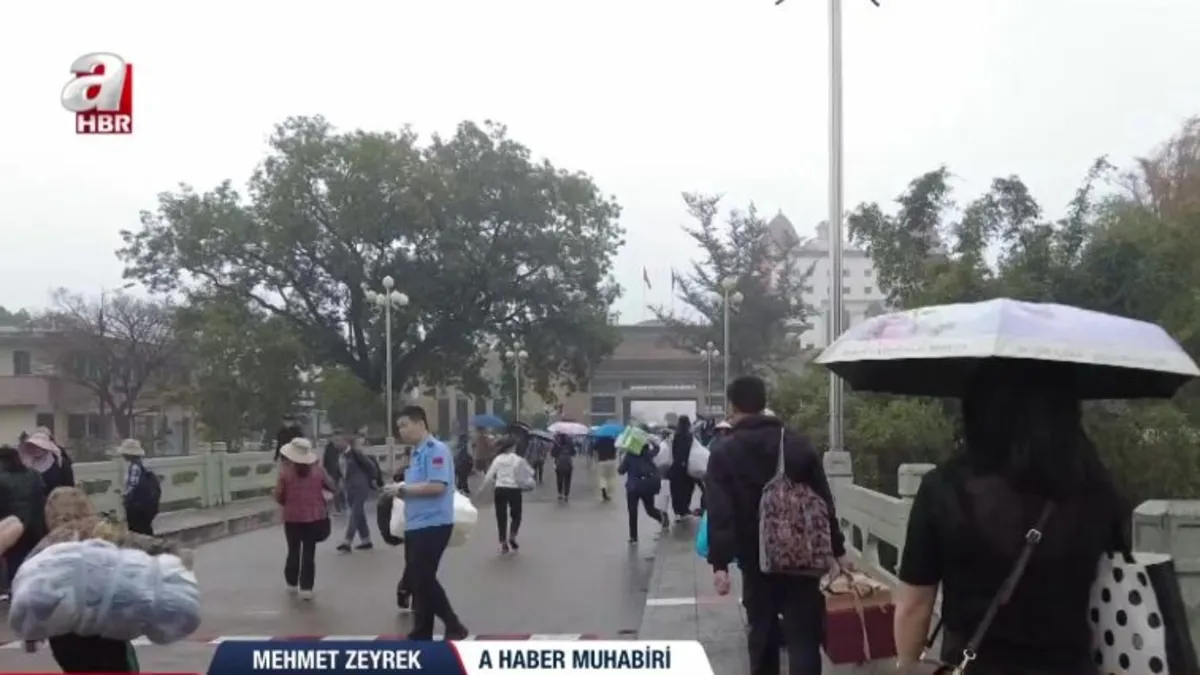 Çin-Vietnam sınırında dostluk köprüsü!