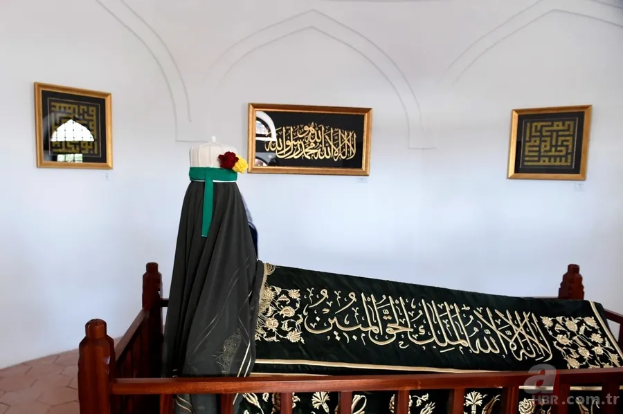 Cumhurbaşkanı Erdoğan, Macaristan’da Gül Baba Türbesini açtı 14