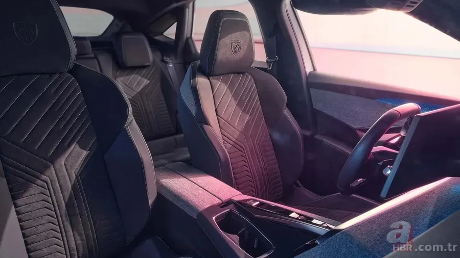 Benzinli araçların yakıt tüketimini yakaladı! 2024 Peugeot e-3008 tek şarj ile 700 KM menzil sunuyor! İşte detaylar… 23