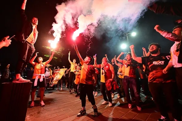 Galatasaray 2022-2023 sezonunun şampiyonu oldu | Başkan Erdoğan’dan Aslan’a tebrik