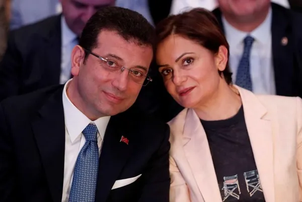 kaftancioglu-cephesinden-imamogluna-ayar-ustune-ayar-vefasiz-1674660759076.jpg Kaftancıoğlu cephesinden İmamoğlu'na ayar üstüne ayar: Vefasız - 3
