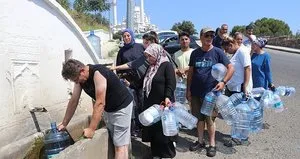 Tekirdağ’da su krizi büyüyor! Vatandaş bidonlarla kuyruğa girdi