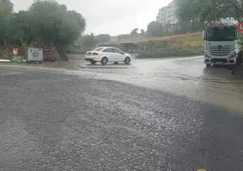 Tekirdağ'da sağanak yağış