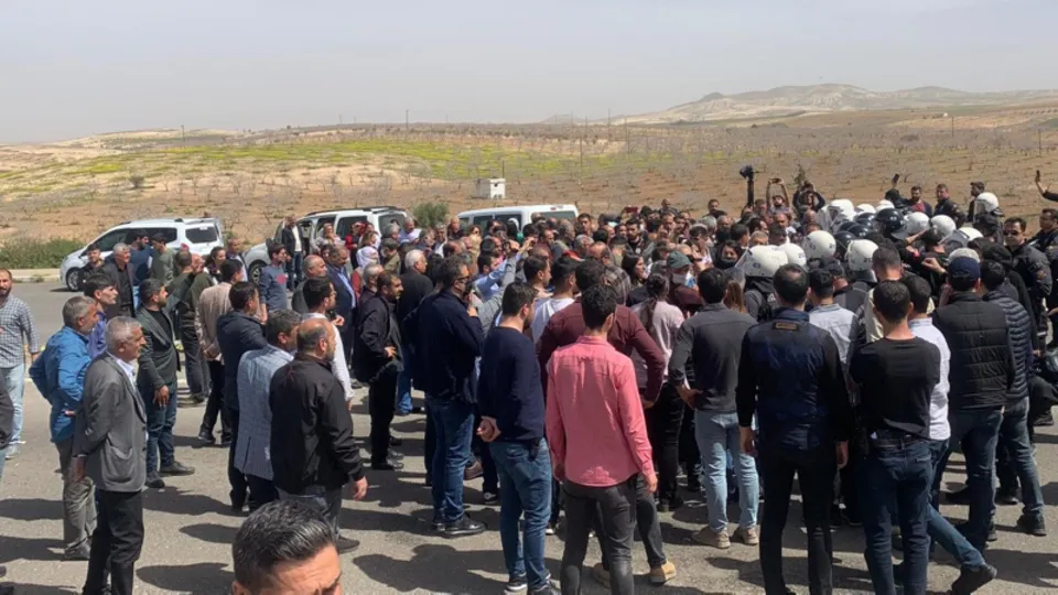 Şanlıurfa tehlikeli provokasyon! PKK elebaşı Abdullah Öcalan'ın doğduğu mahalleye gitmek isteyen gruba izin verilmedi