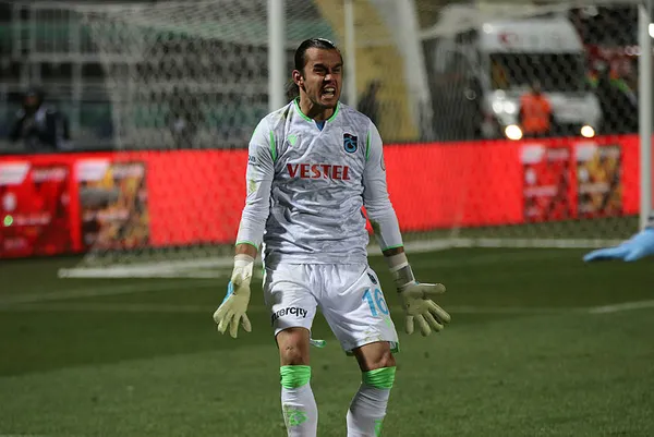 Trabzonspor'dan önemli karar! 2 Mayıs'a kadar izin verildi - 1