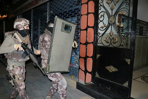 Furkan Vakfı'na operasyon - 1