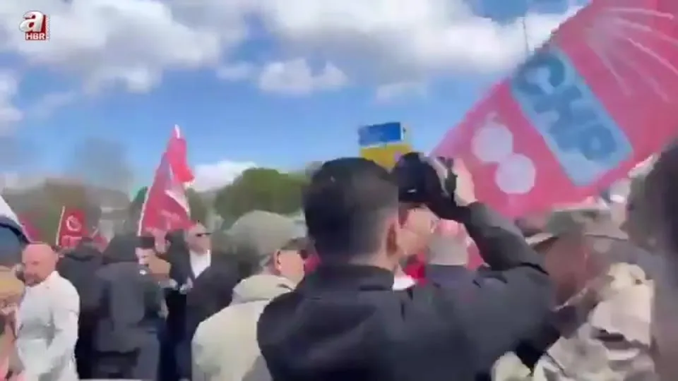 CHP’li başkan polise saldırdı: Belediye başkanıyım lan ben, ahlaksız adam!