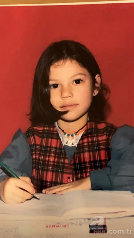 Gençliğim Eyvah'ın Azra’sı Elif Doğan o fotoğrafıyla sosyal medyayı salladı! 9