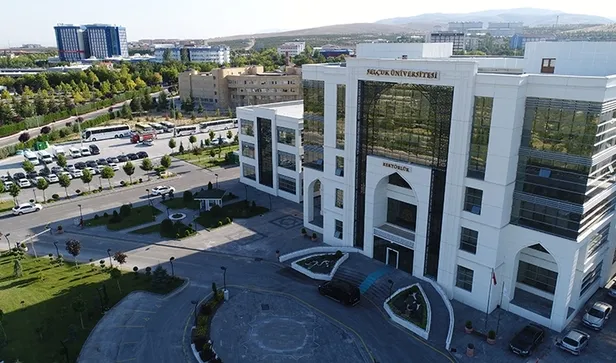 su-lise-mezunu-personel-ariyor-buro-personeli-temizlik-gorevlisi-guvenlik-gorevlisi-diyetisyen-ve-muhendis-kad-1711520323442.jpg SÜ lise mezunu personel arıyor! Büro personeli, temizlik görevlisi, güvenlik görevlisi, diyetisyen ve mühendis kadroları için - 1