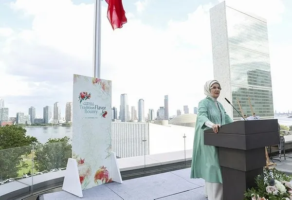 Brigitte Macron'dan Emine Erdoğan'a sıfır atık teşekkürü - 5