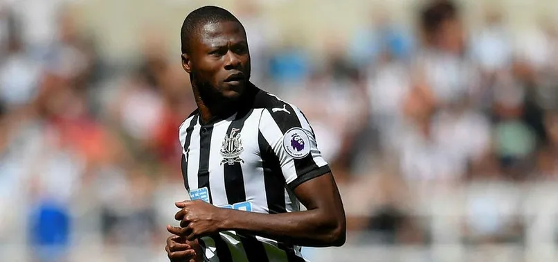 Beşiktaş'ta Mbemba bombası