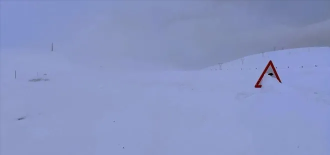 Siirt’te kar nedeniyle 10 köy yolu ulaşıma kapandı
