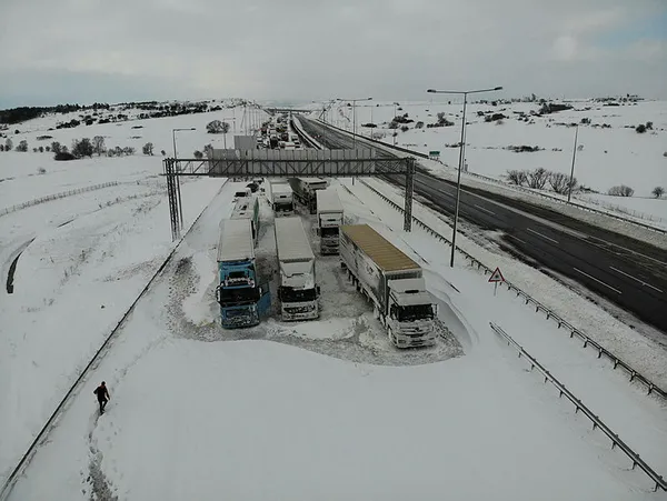 Son dakika: Ulaştırma ve Altyapı Bakanlığı'ndan sürücülere müjde! Otoyol geçiş ücretleri iade edildi - 1