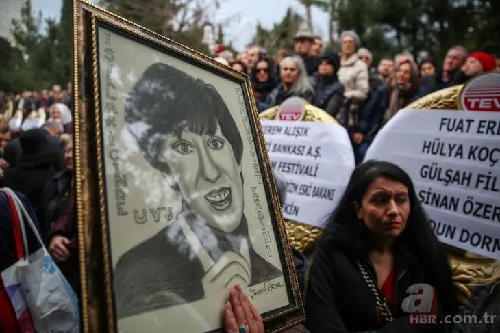 Ayşen Gruda'nın cenazesinden gözler Şener Şen'i aramıştı! Usta sanatçının o görüntüleri ortaya çıktı