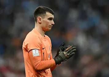 Galatasaray Livakovic için devrede! Hırvat kaleci performansıyla göz dolduruyor