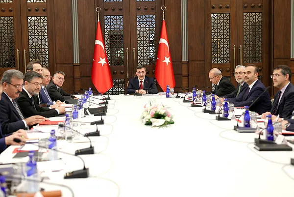 Son dakika | Ekonomi Koordinasyon Kurulu'nun toplantısı sona erdi - 4