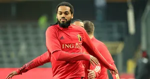 Galatasaray stoper hamlesi! Denayer’de flaş gelişme