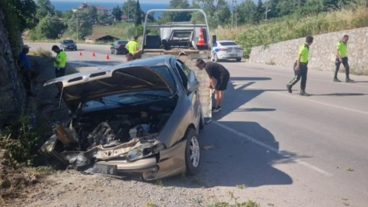 Sinop'ta korkunç kaza! 1'i bebek 3 yaralı var