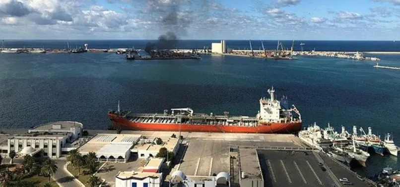 Son dakika haberi... Hafter milislerinden Trablus Limanı'na ikinci saldırı