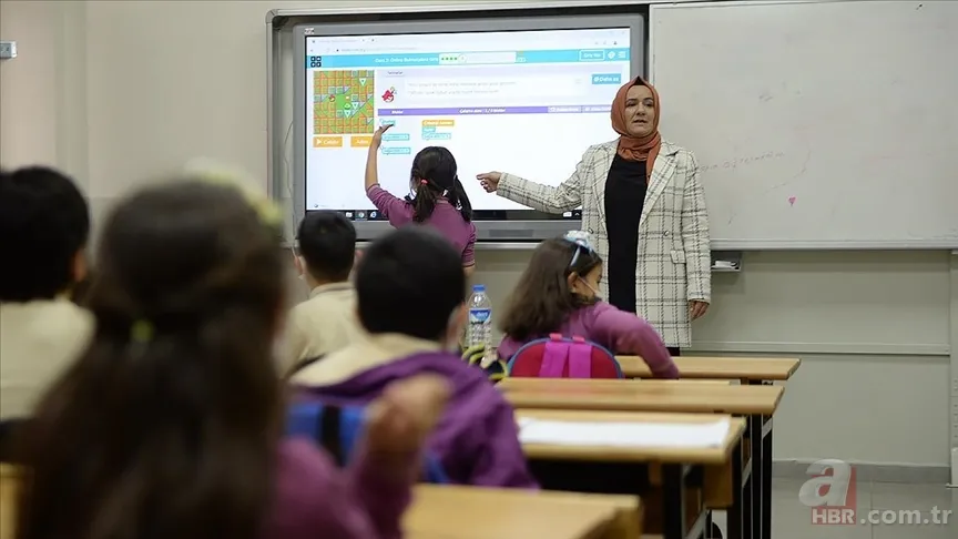 Öğretmenlere ara tatil ve seminer kararı çıktı! MEB'den son dakika duyuru geldi! 2023-2024 Öğretmen seminerleri online mı, yüz yüze mi? 5