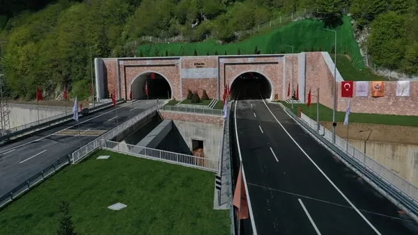 ulastirma-ve-altyapi-bakani-abdulkadir-uraloglu-21-yilda-3-bin-844-kopru-insa-ettik-1700996977311.jpg Ulaştırma ve Altyapı Bakanı Abdulkadir Uraloğlu: 21 yılda 3 bin 844 köprü inşa ettik