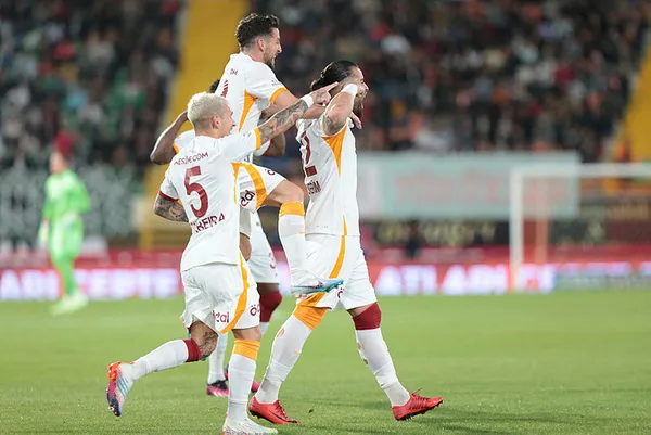 lider-galatasaray-doludizgin-alanyaspor-1-4-galatasaray-mac-sonucu-1681846813414.jpg Lider Galatasaray doludizgin! Alanyaspor 1-4 Galatasaray (MAÇ SONUCU) - 1