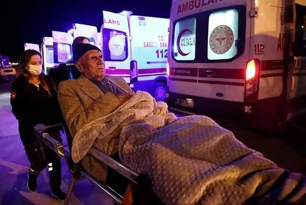 Başkan Erdoğan’dan Gazzeli hastalara ziyaret