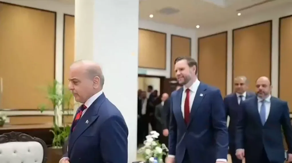 İsrail İran'a yalnız saldırabilir mi?